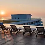 Apartamento Lotti In Infinity Pool & *