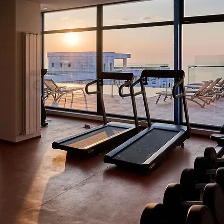 Lotti In Infinity Pool&spa