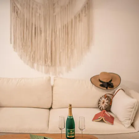 Lotti In Infinity Pool&spa